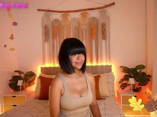 EvyOwens live cam on BongaCams