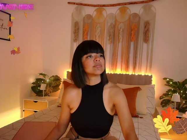 EvyOwens live cam on BongaCams