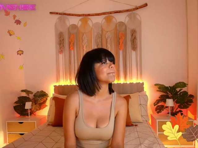 EvyOwens live cam preview