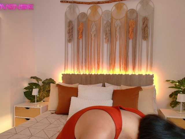 EvyOwens live cam on BongaCams