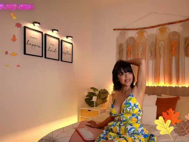 EvyOwens live cam preview
