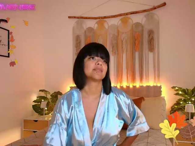 EvyOwens live cam on BongaCams