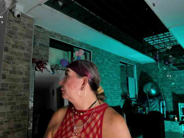 mature-younga Live Webcam on BongaCams