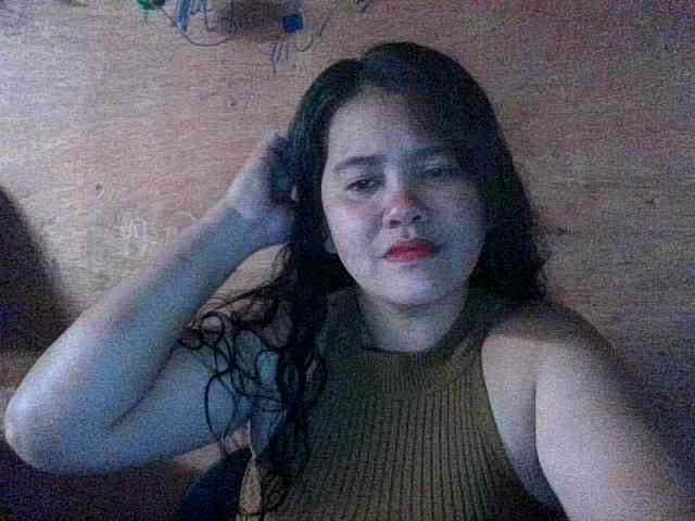 LovelyShaxxx3 webcam