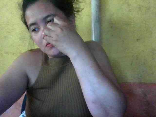 LovelyShaxxx3 webcam