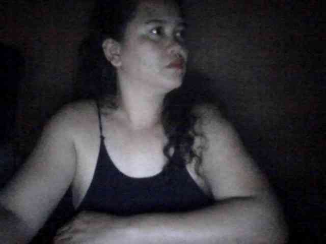 LovelyShaxxx3 webcam