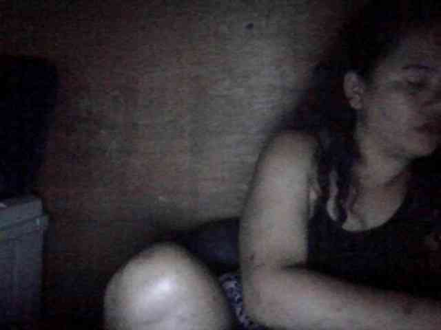 LovelyShaxxx3 webcam