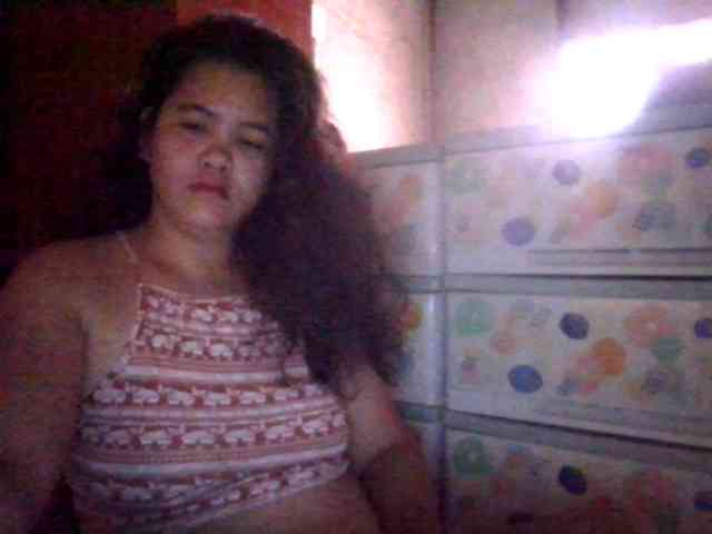 LovelyShaxxx3 webcam