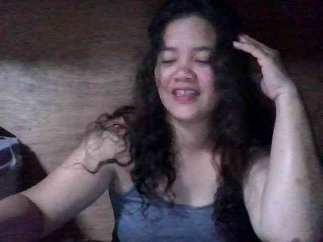 LovelyShaxxx3 webcam