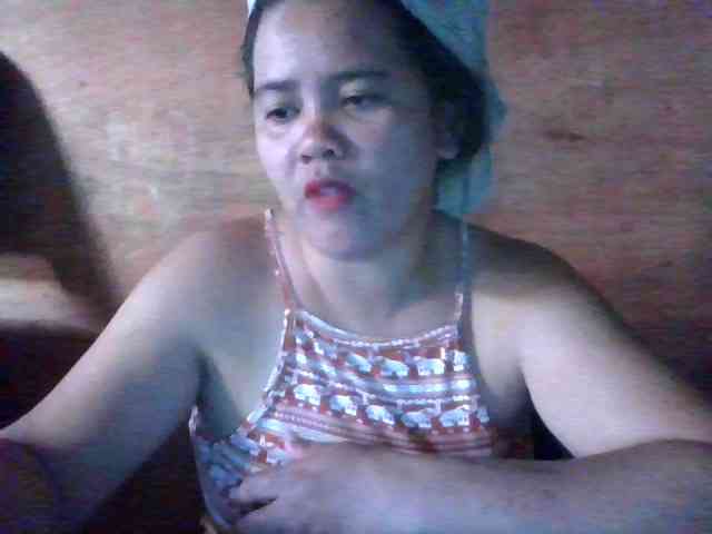 LovelyShaxxx3 webcam