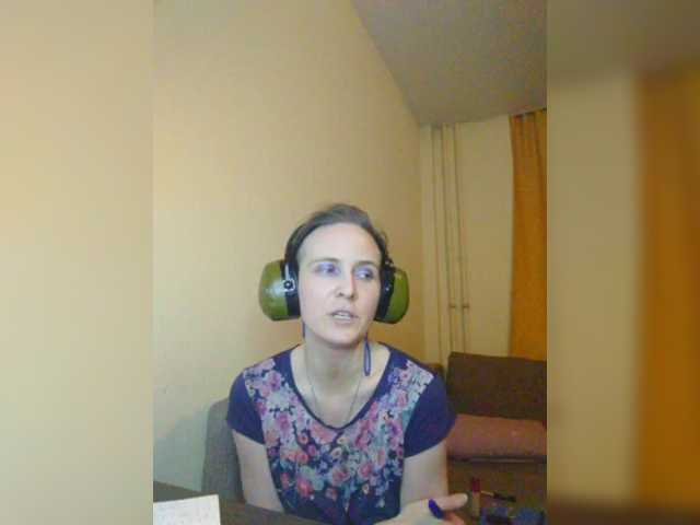 MagrettaXX, live now on BongaCams