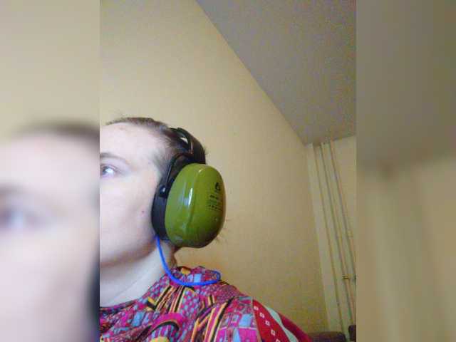 MagrettaXX's BongaCams show and profile