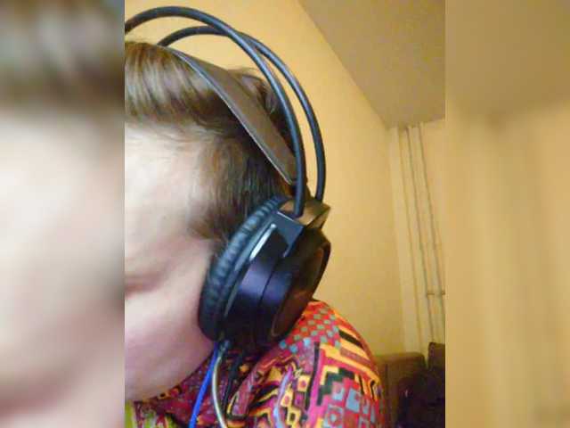 MagrettaXX's BongaCams show and profile