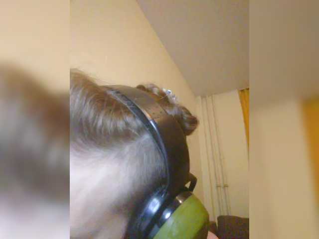 Magretta_Dering live webcam show