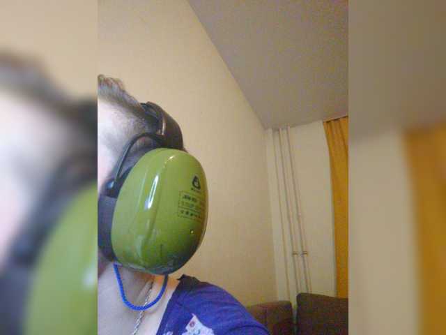 MagrettaXX live cam on BongaCams