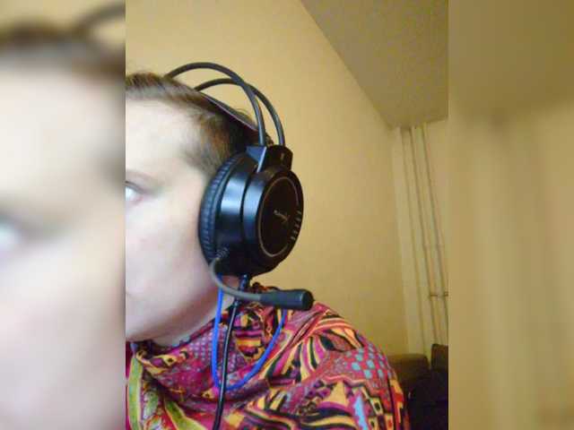 MagrettaXX's BongaCams show and profile