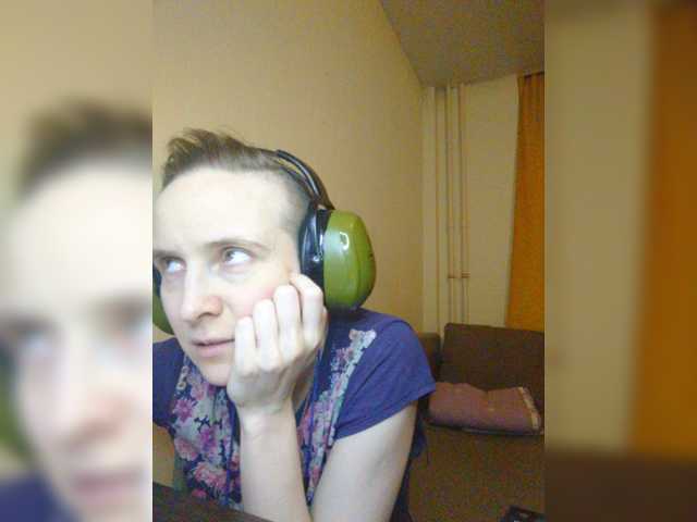 Magretta_Dering live cam preview