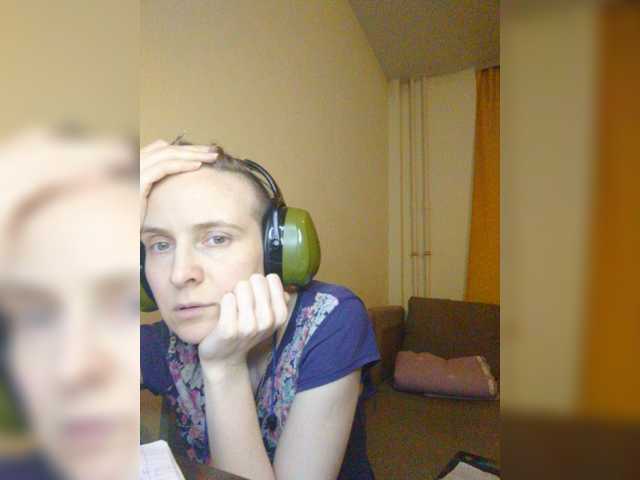 Magretta_Dering live cam preview