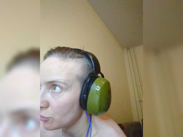 Magretta_Dering live webcam show