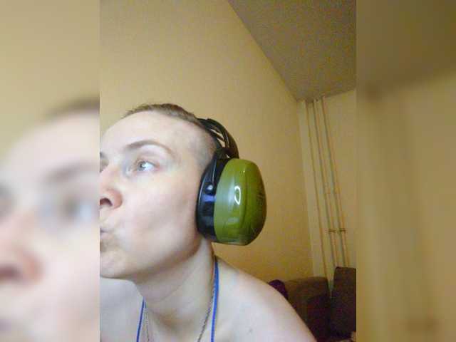 MagrettaXX live cam on BongaCams