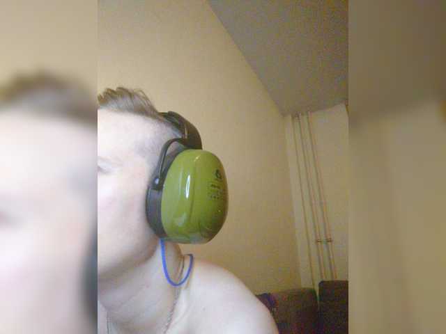 Magretta_Dering live webcam show