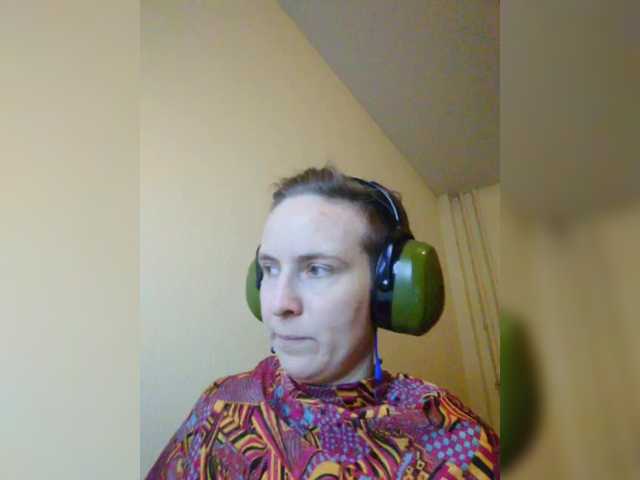 MagrettaXX's BongaCams show and profile