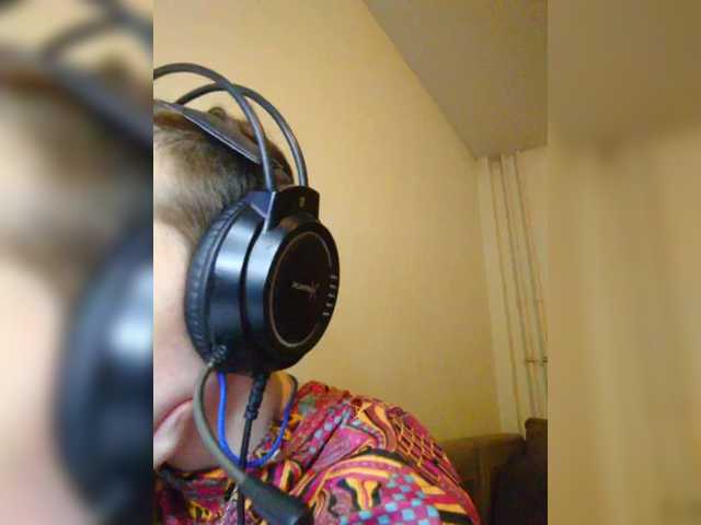 MagrettaXX's BongaCams show and profile