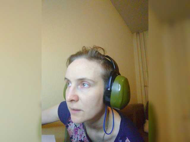 Magretta_Dering live cam preview
