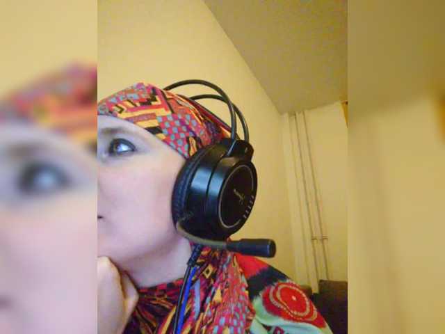 MagrettaXX's BongaCams show and profile