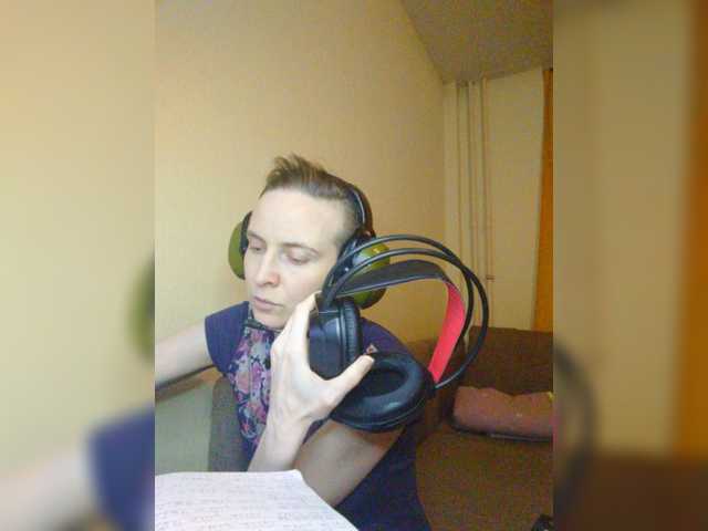 Magretta_Dering live cam preview