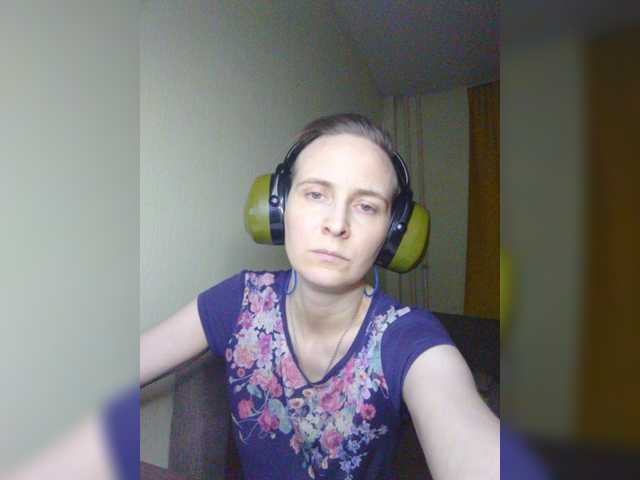 MagrettaXX, live now on BongaCams