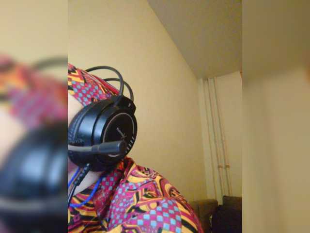 MagrettaXX's BongaCams show and profile