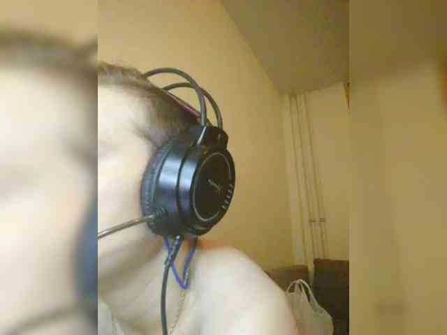 Magretta_Dering webcam