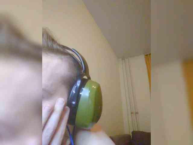 Magretta_Dering webcam