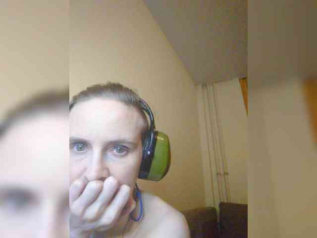 Magretta_Dering webcam