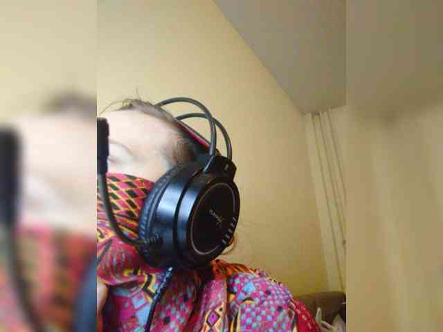 Magretta_Dering webcam