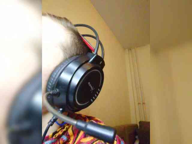 Magretta_Dering webcam