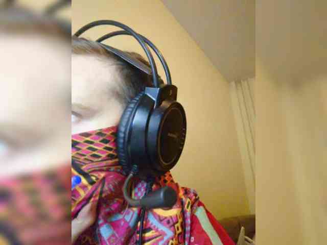 Magretta_Dering webcam