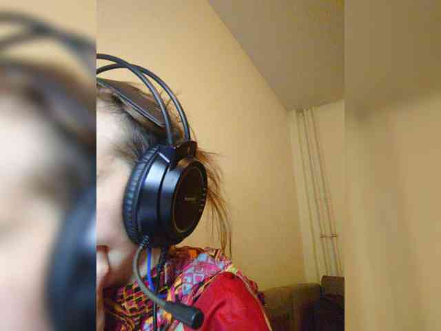 Magretta_Dering webcam