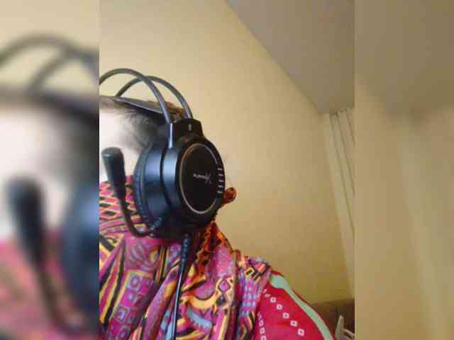 Magretta_Dering webcam