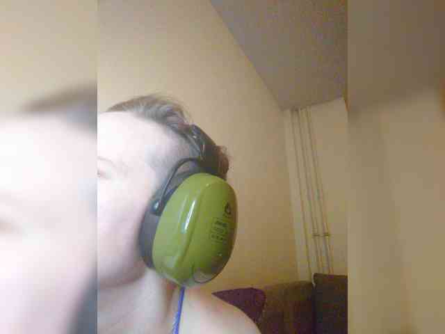 Magretta_Dering webcam