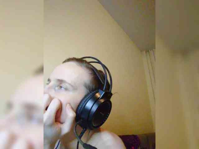Magretta_Dering webcam