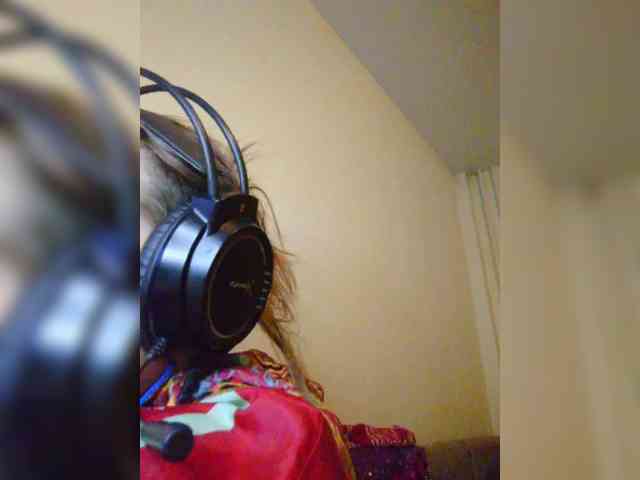 Magretta_Dering webcam