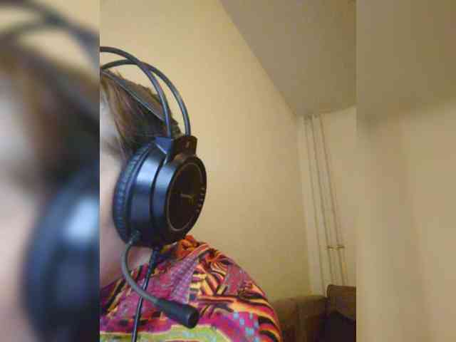 Magretta_Dering webcam