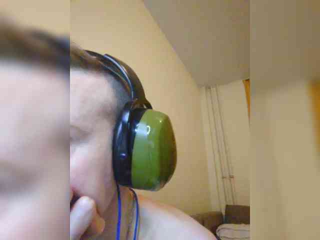 Magretta_Dering webcam