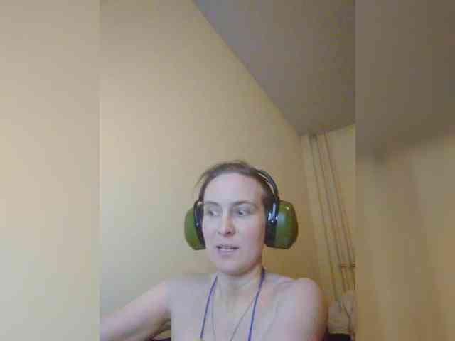 Magretta_Dering webcam