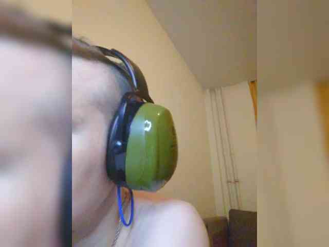 Magretta_Dering webcam