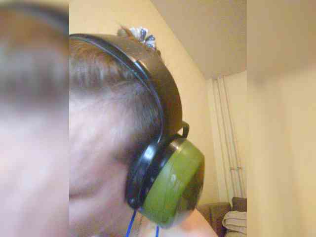 Magretta_Dering webcam