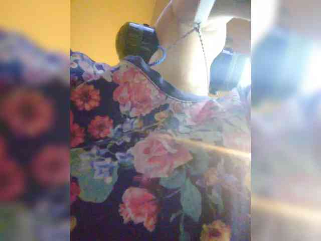 Magretta_Dering webcam