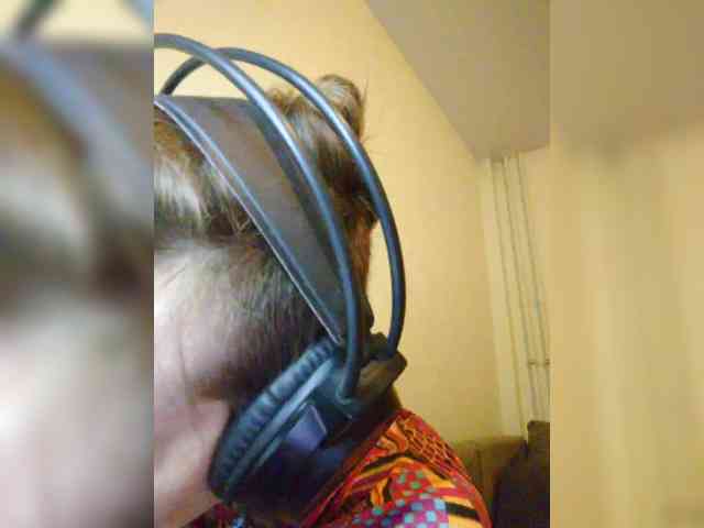 Magretta_Dering webcam